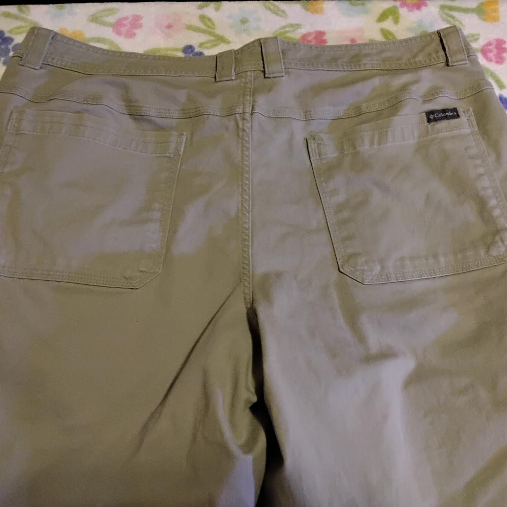 Columbia gray stretch carpenter cotton spandex shorts Men’s Size 38W 8L - Picture 6 of 7